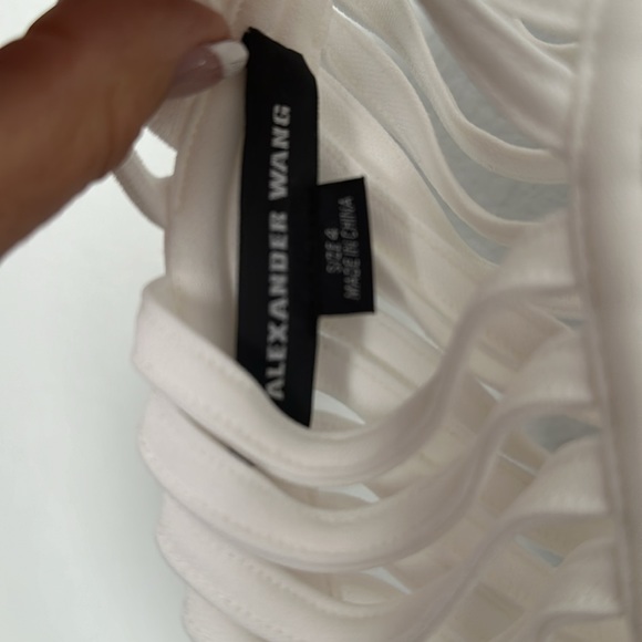 Alexander Wang open weave white dress cover 4 - Picture 3 of 7